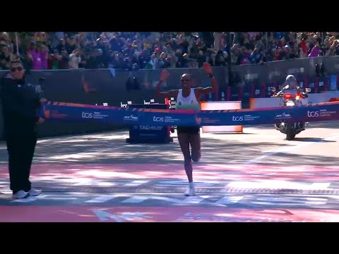 Women's Race Winner: Hellen Obiri