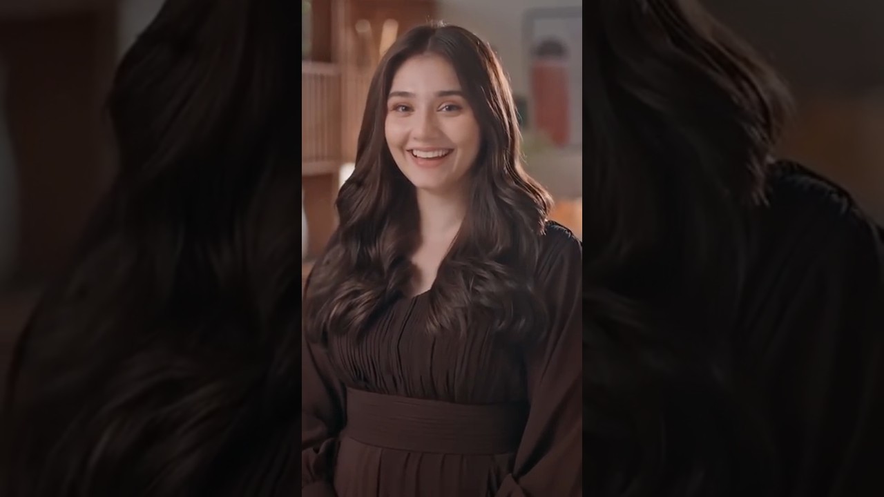 Celebrate the New Year 2025 with Durefishan Saleem! 🎉