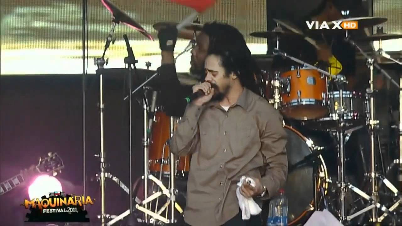 Damian Marley at Maquinaria Festival Chile 2011 🎶