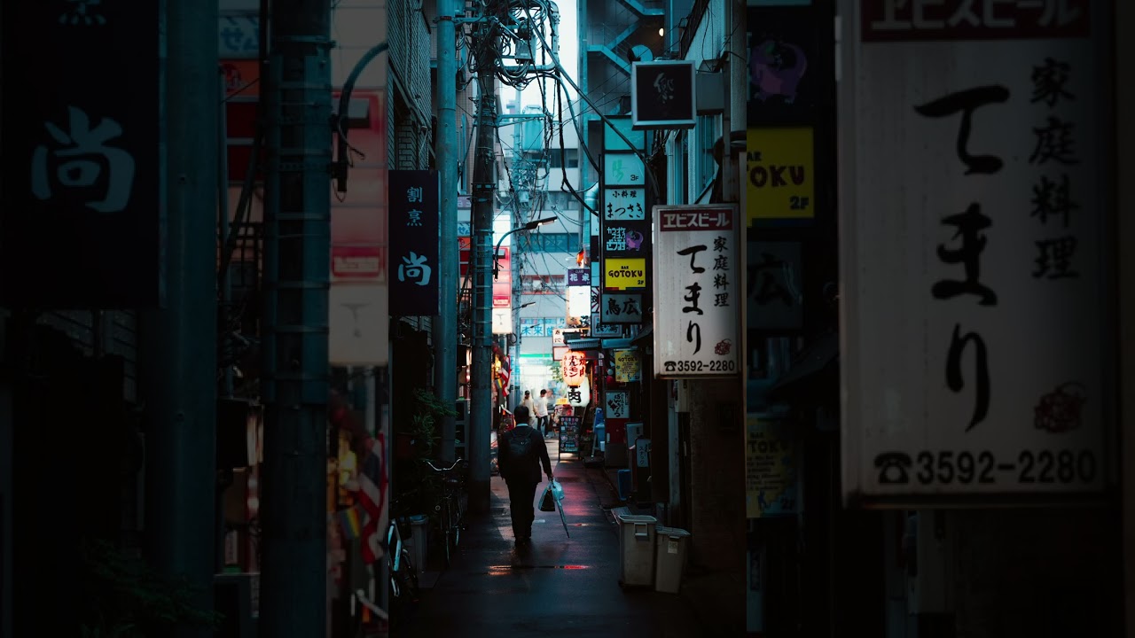 Why Photographers Keep RAW Photos Private 📸