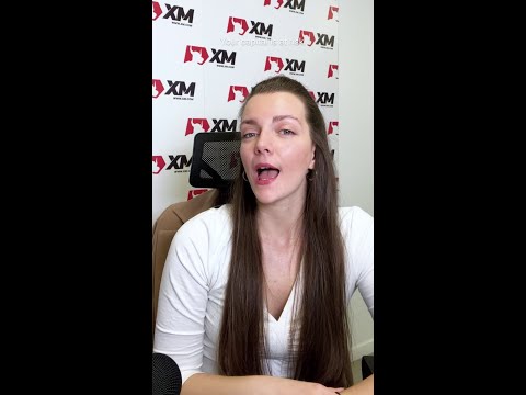 Learn with XM: Fundamental VS Technical analysis