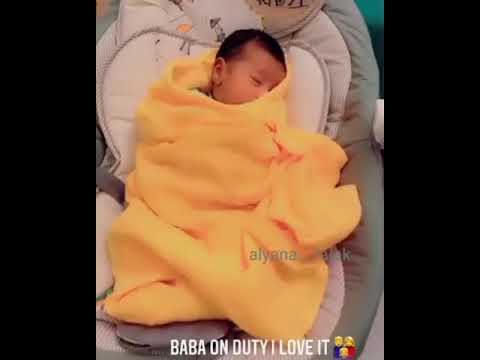 Sarah Khan & Alyana Falak Sleep with Mum 💤