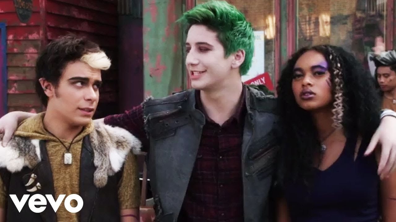 ZOMBIES 2 Cast Performs 'Like the Zombies Do' 🎶