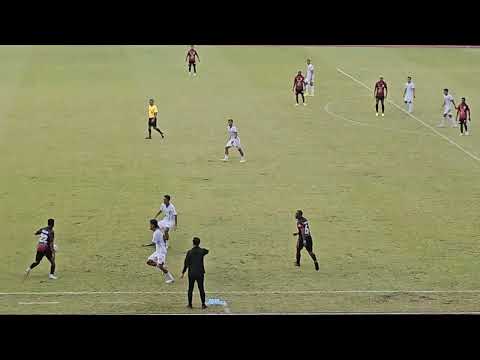 PELUANG BOAZ SOLOSSA CETAK GOL KE GAWANG PSIS SEMARANG