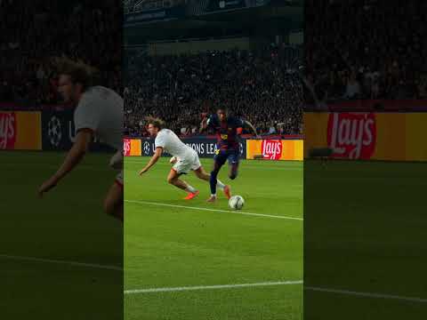 Now you see him, now you don't 🫣 #fcbarcelona #fcb #skill #shorts