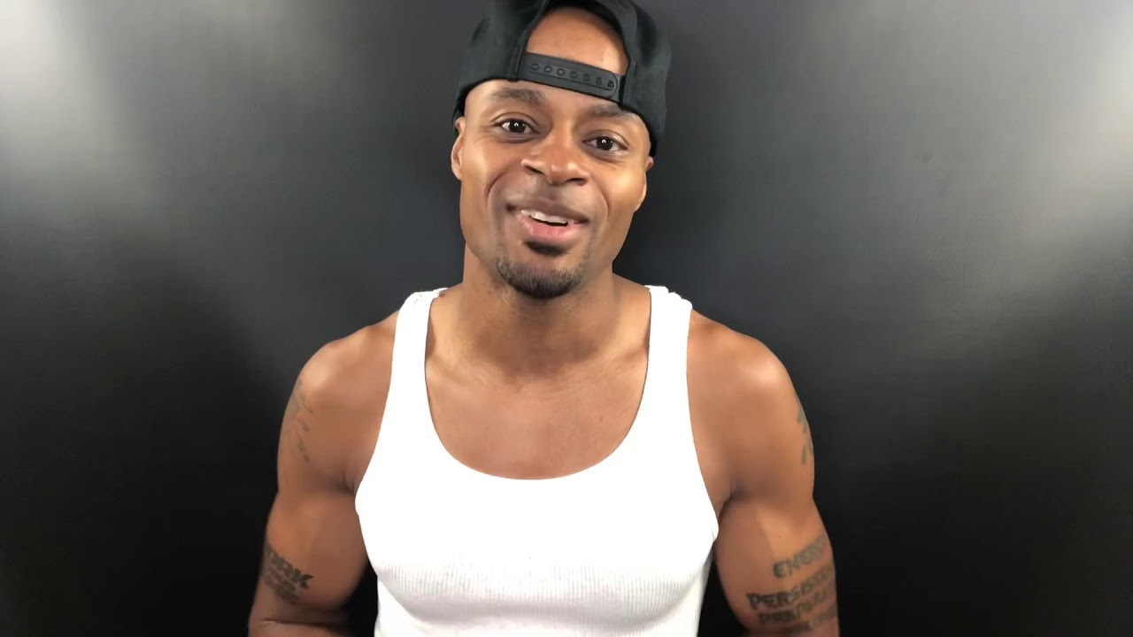 Advice for Older Players Wanting to Play Overseas đ