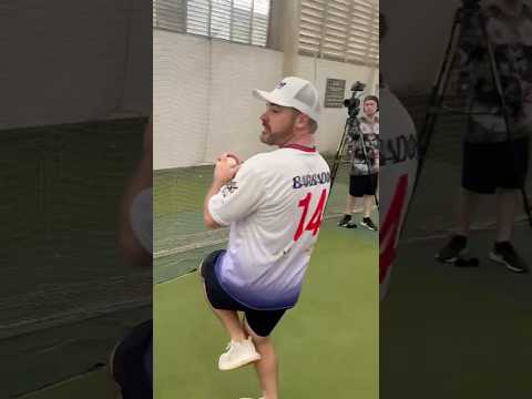 @JomboyMedia's BEST Usman Tariq impression! 😂