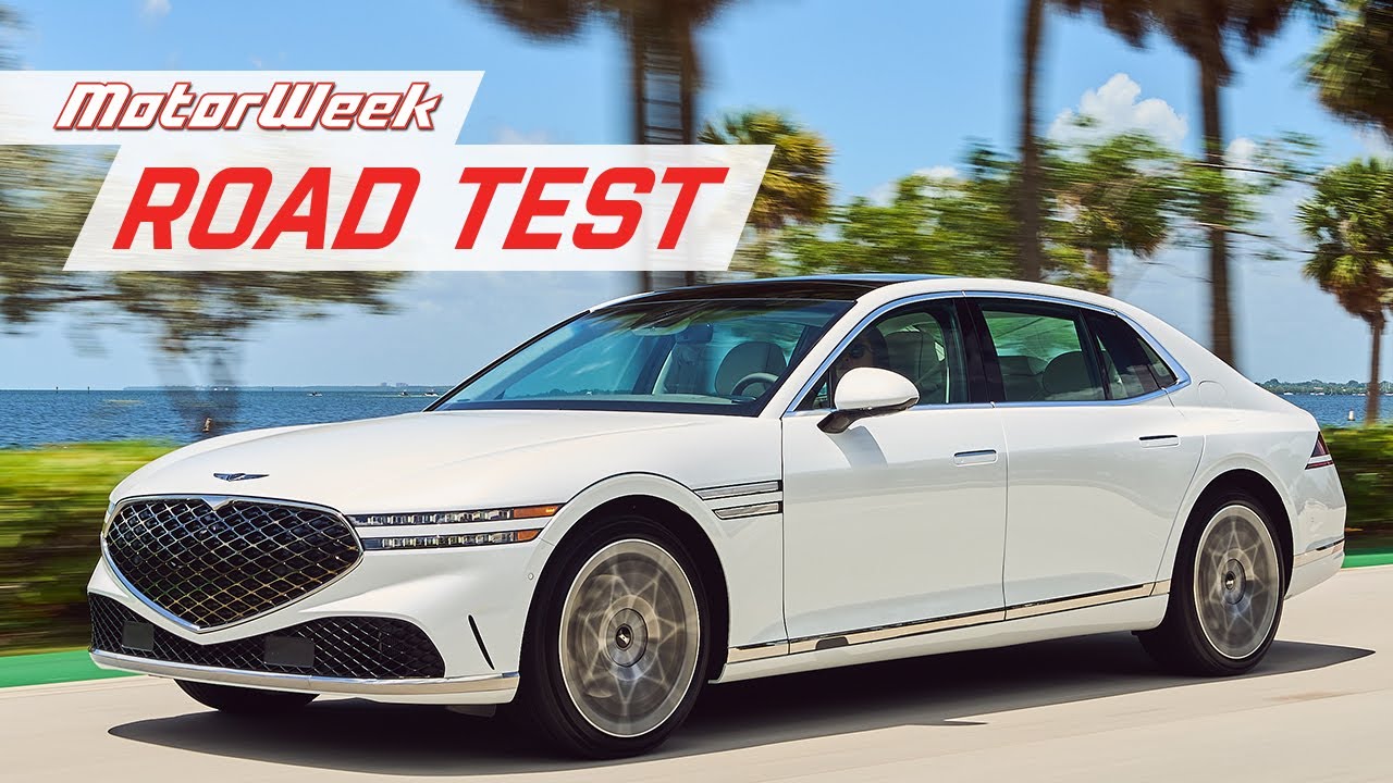 The 2023 2023 Genesis G90: Luxurious High-Speed Sedan 🚗