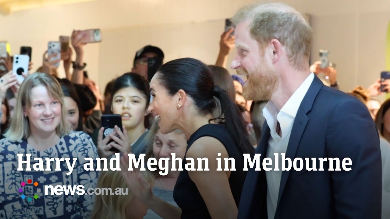 Prince Harry & Meghan Visit Melbourne Hospital 🏥