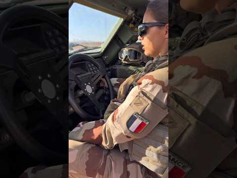 Piloter un VBL dans le désert marocain 🏜️