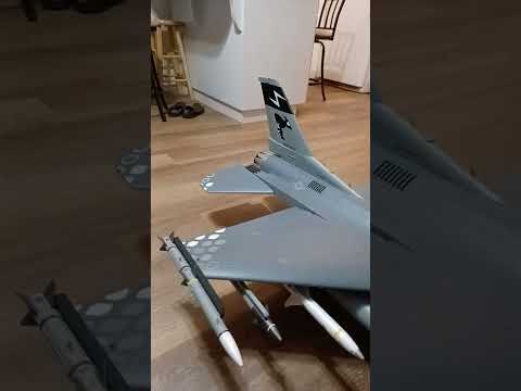 already changed it...... NEW custom decals!!!80mm f-16