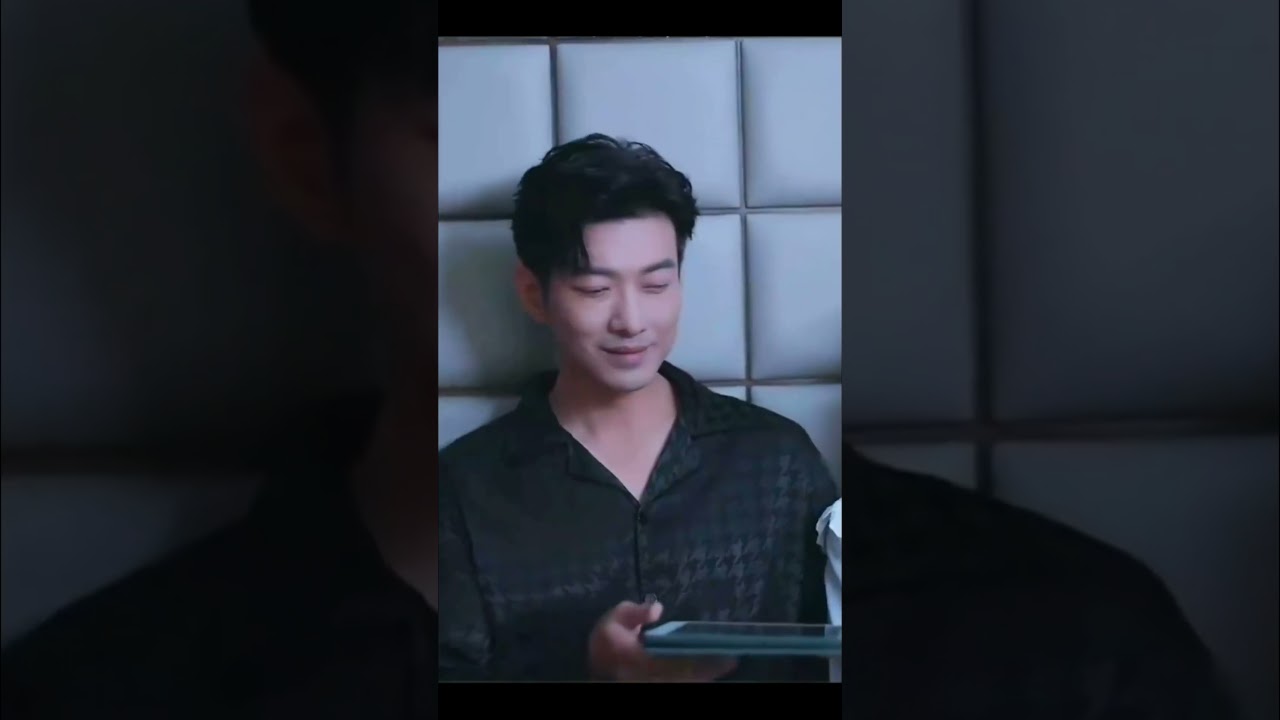 When Wife Watches a Horror Movie 🎬