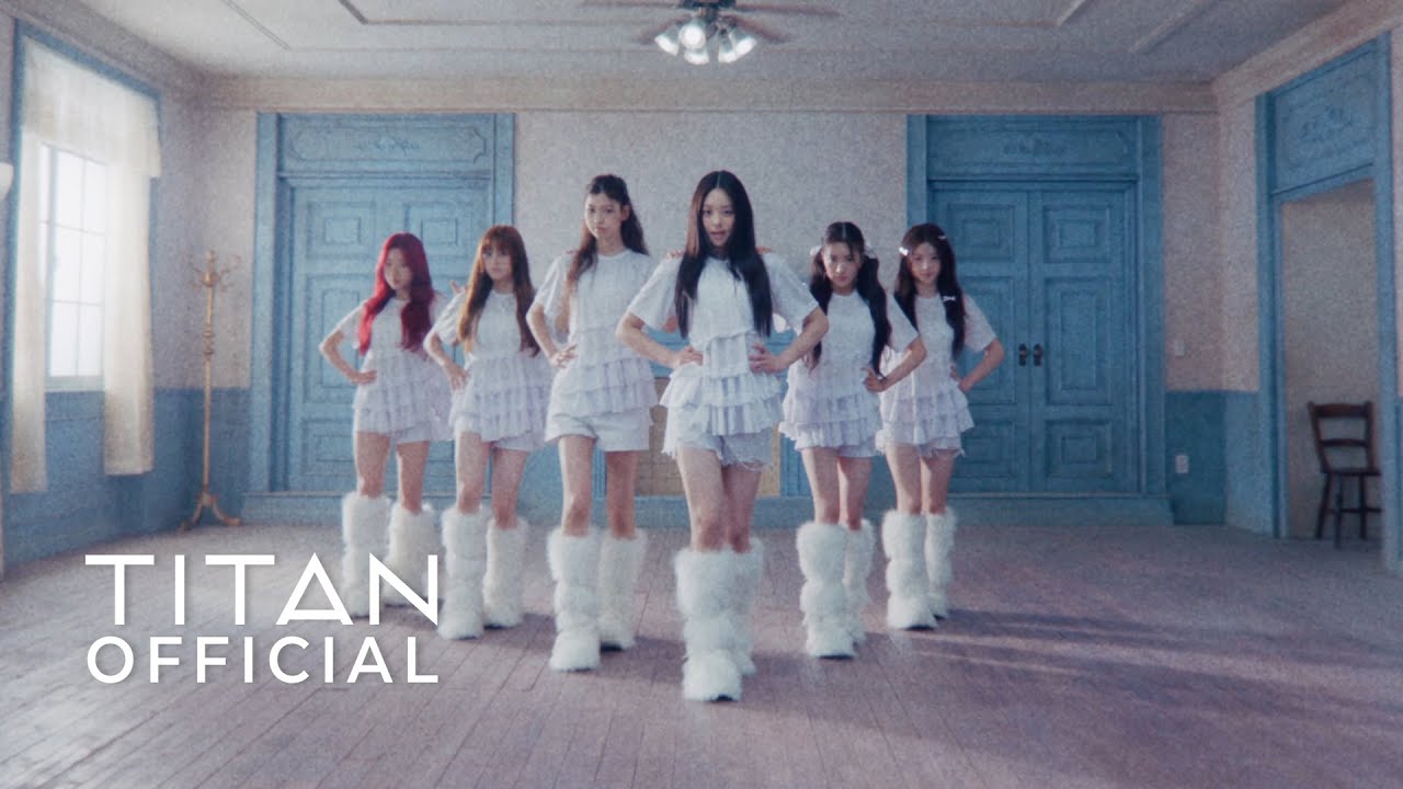 AtHeart 'Plot Twist' Official Performance 🎶