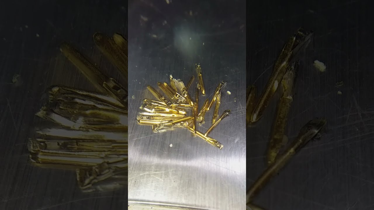 Find Gold in Computer Cable Connectors ๐ป