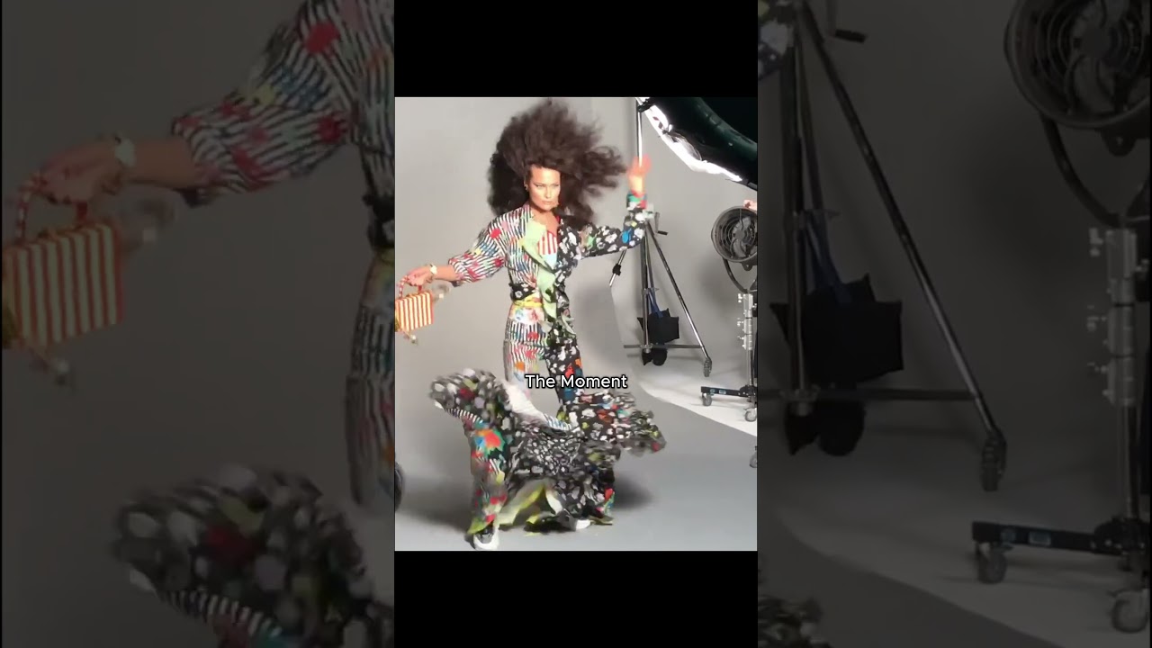 Shalom Harlow Stars in Versace Spring 2019 Campaign πΈ