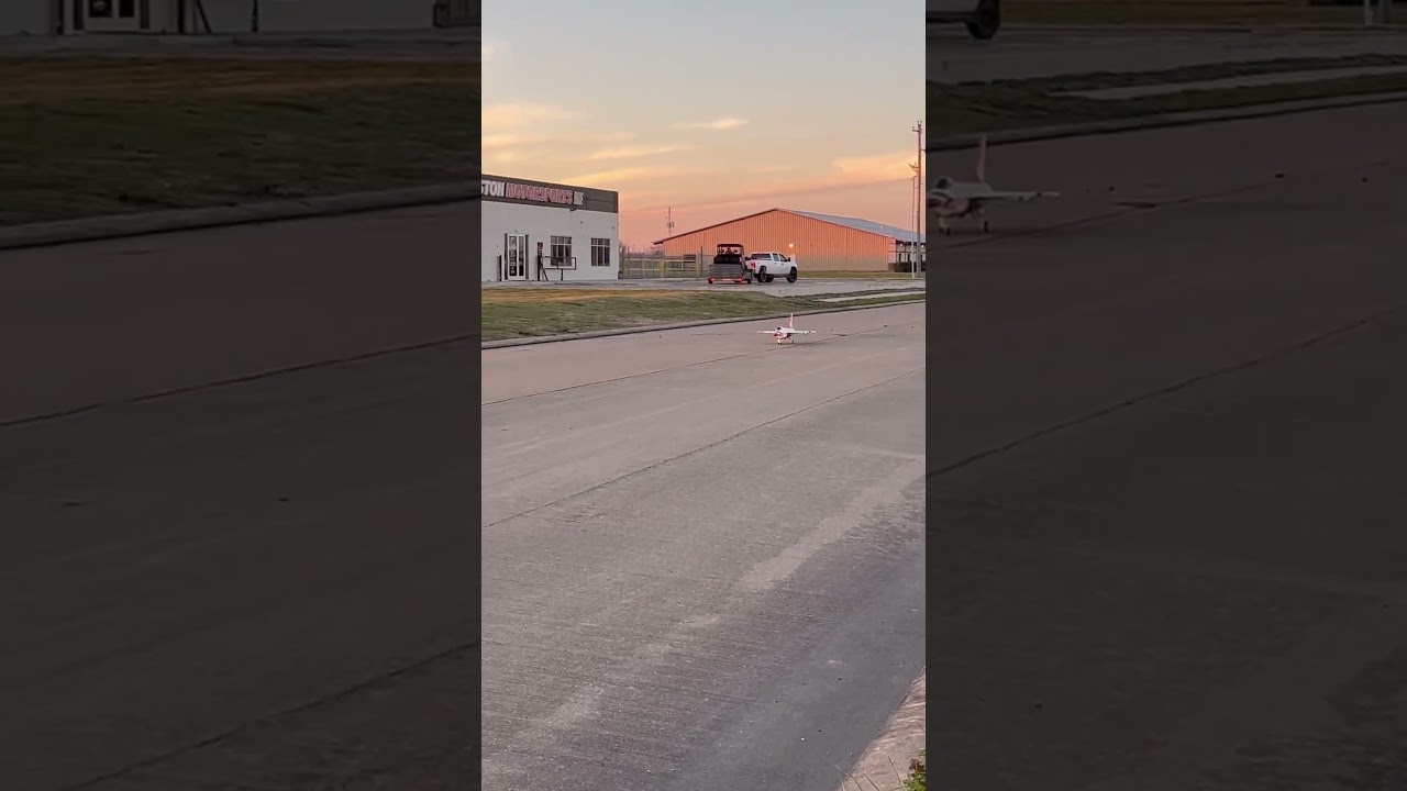 Close Call! F-16 80mm RC Plane Nearly Crashes on Takeoff ✈️