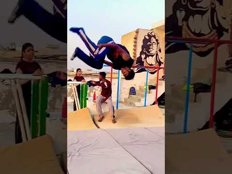 Balti - Ya Lili feat .Hamouda ( Official Music Video ) || short video || #short