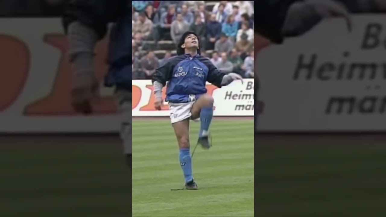 Legendary Warm-Up with Diego Maradona ⚽️ | Iconic Moments from 1989 & Bayern-Monaco Match