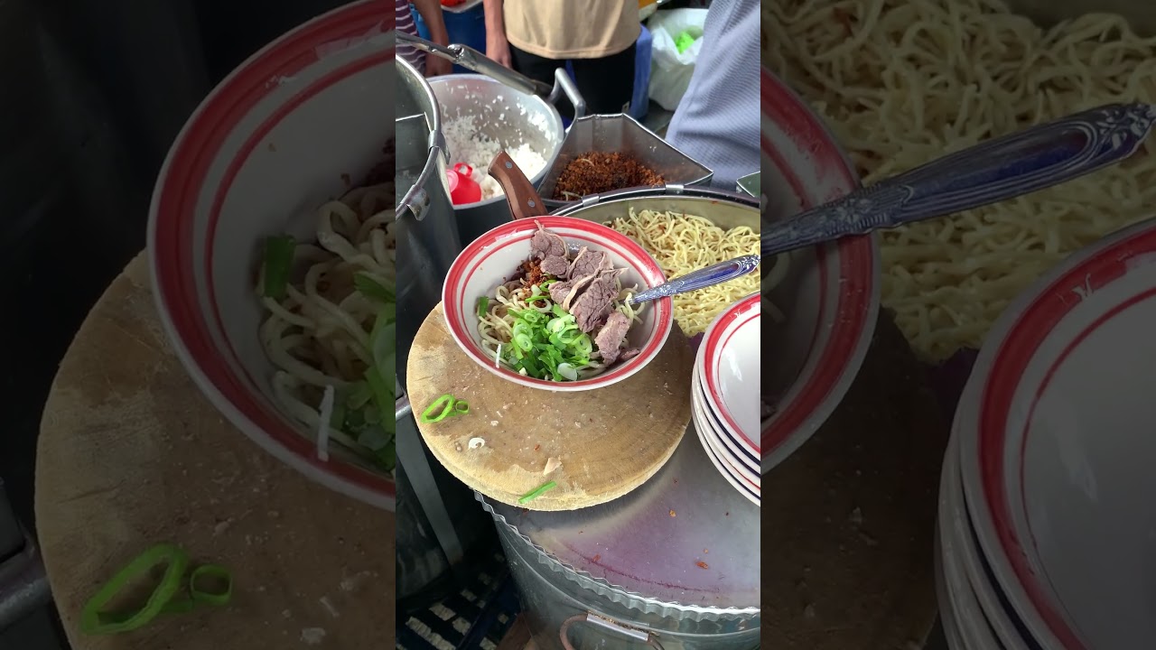 Best Beef Mami in Manila 🍜 | Filipino Street Food