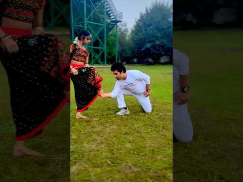 Rishi Kapoor and Madhuri Dixit like our dance. #90s #ytshorts #bollywood #reels #shorts #trending