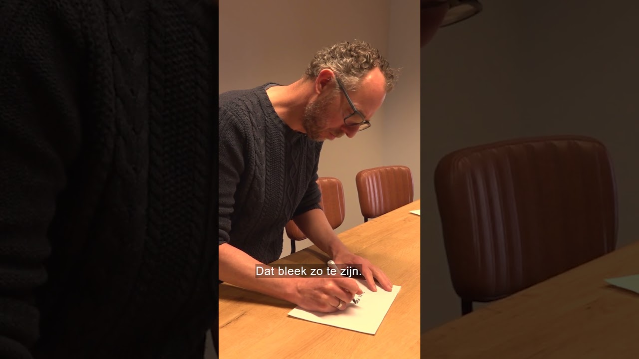OORLOGSSCHIP gevonden met tracker door journalist |#shorts