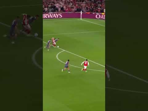 GK DENIES GYÖKERES BEFORE MARTINELLI SCORES!