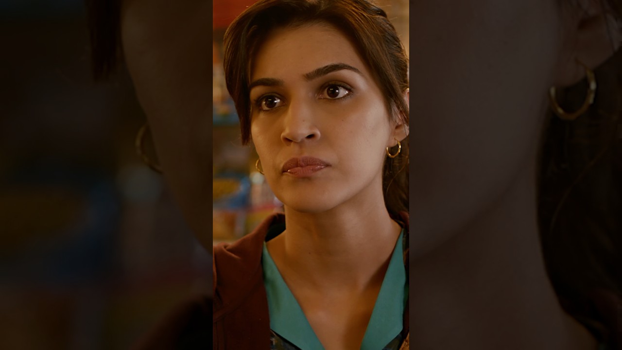 Kriti Sanon's Witty Reply to Pankaj Tripathi 🎬