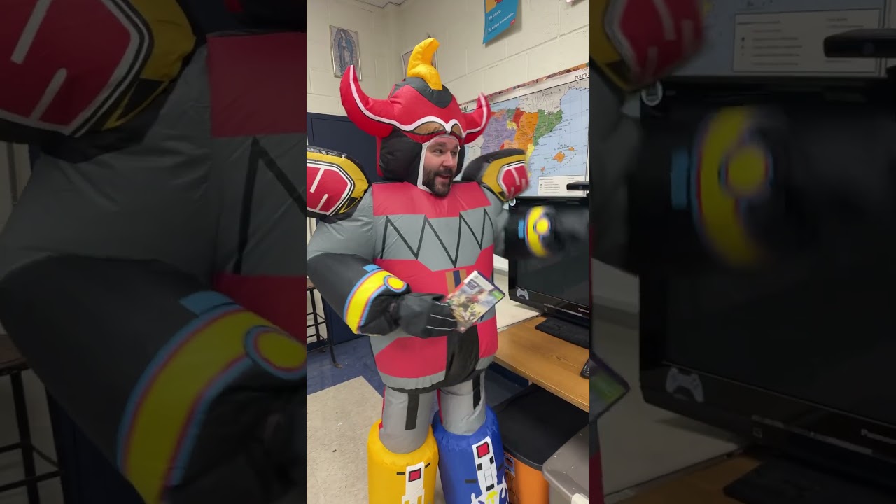 Playing Xbox 360 Kinect Games