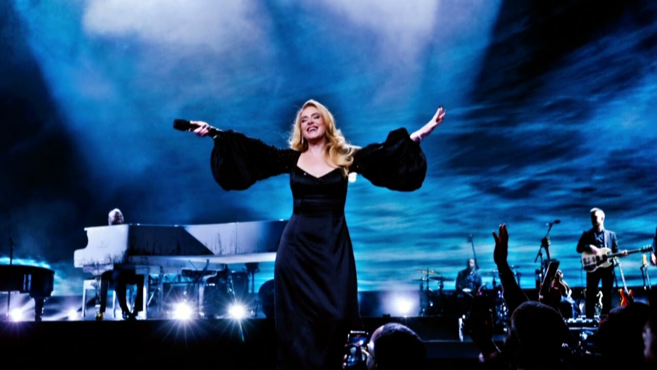 Adele - Rolling In The Deep (Instrumental Version) (Weekends with Adele)