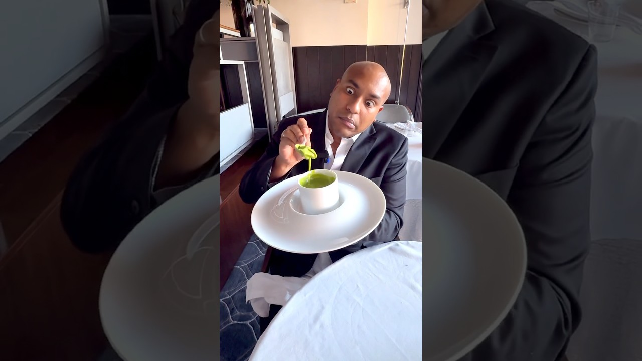 NYC's Per Se Charges $200 Entry Fee 🍽️