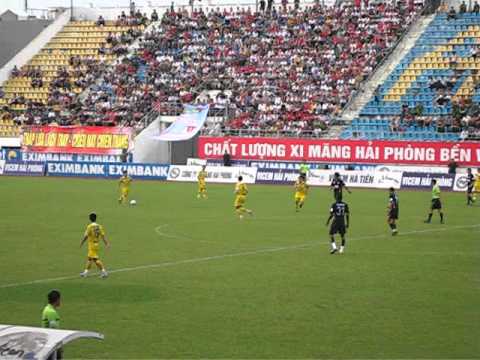 Ruy Netto bị phang đau quá