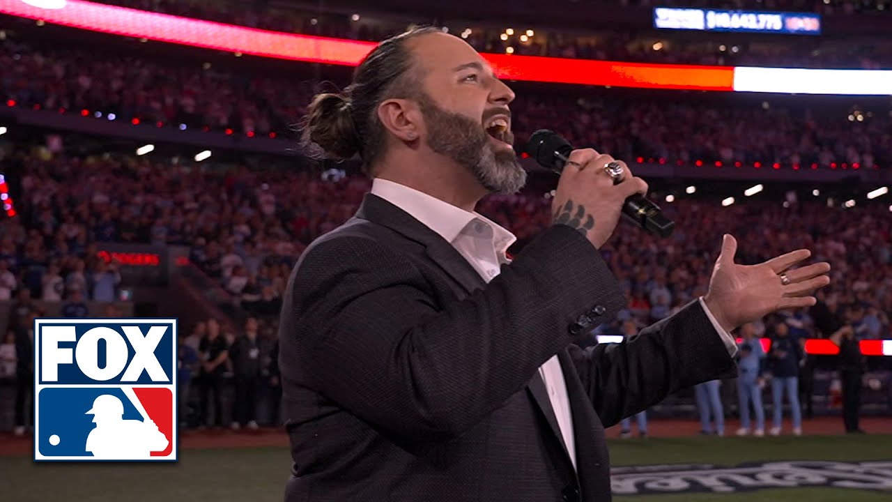Epic National Anthem Performances by John Vincent & SoulBear Before World Series Game 6 🇺🇸🇨🇦