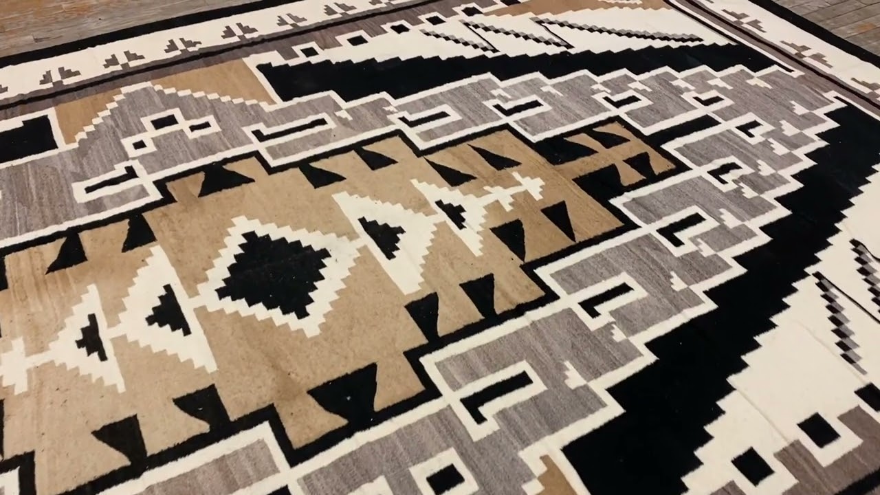 1930s Navajo Carpet 8' x 12'6" 🧶