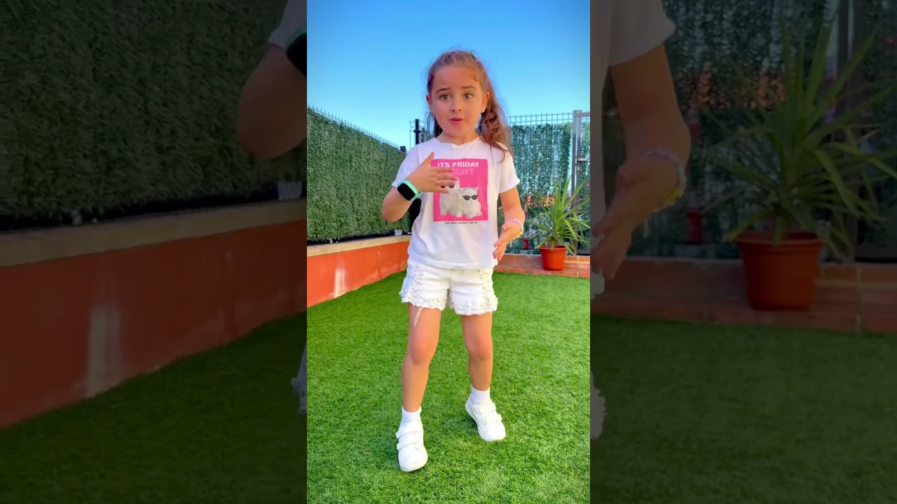 Karol G's 'Oki Doki' 🔥 Viral Dance Video