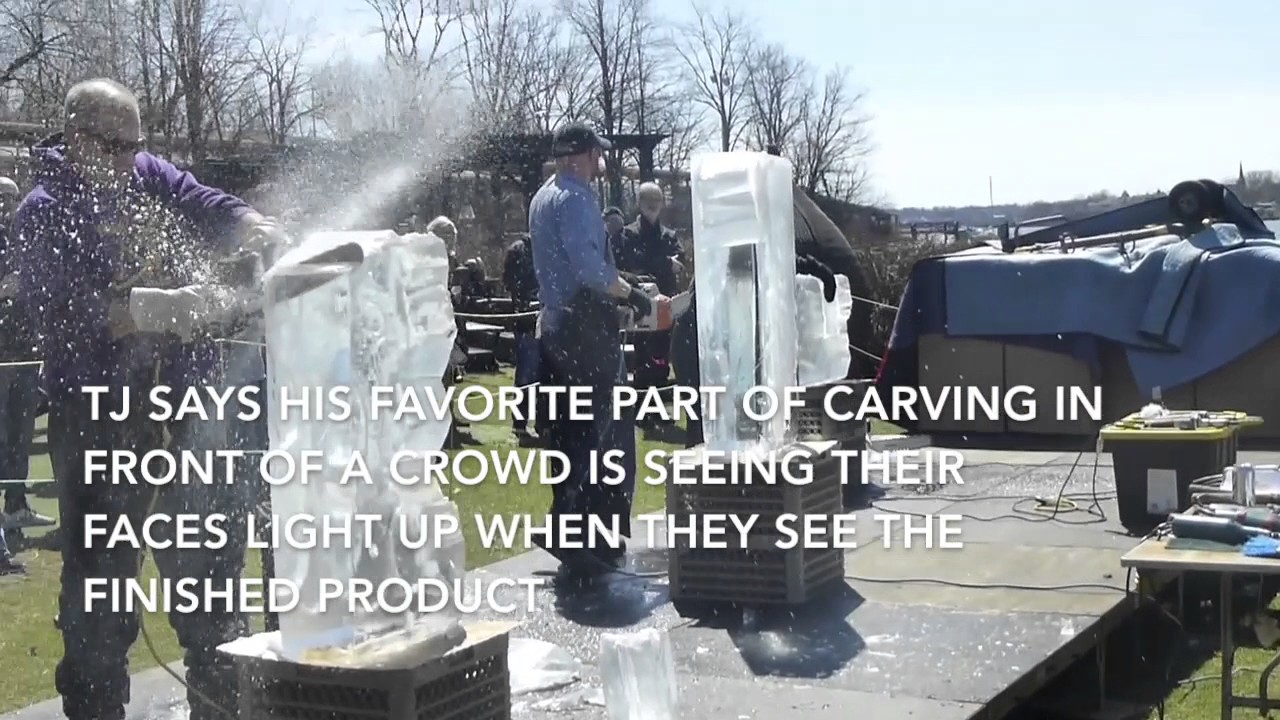 Join the Fun at Angelina's 2nd Annual Ice Festival with Amazing Ice Carving 🎨