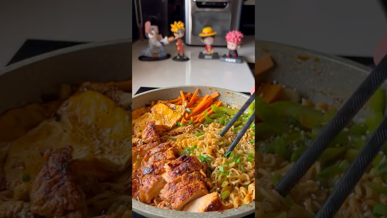 7-Day Maggi Hotpot Challenge Day 1: Spicy Chicken Egg Maggi