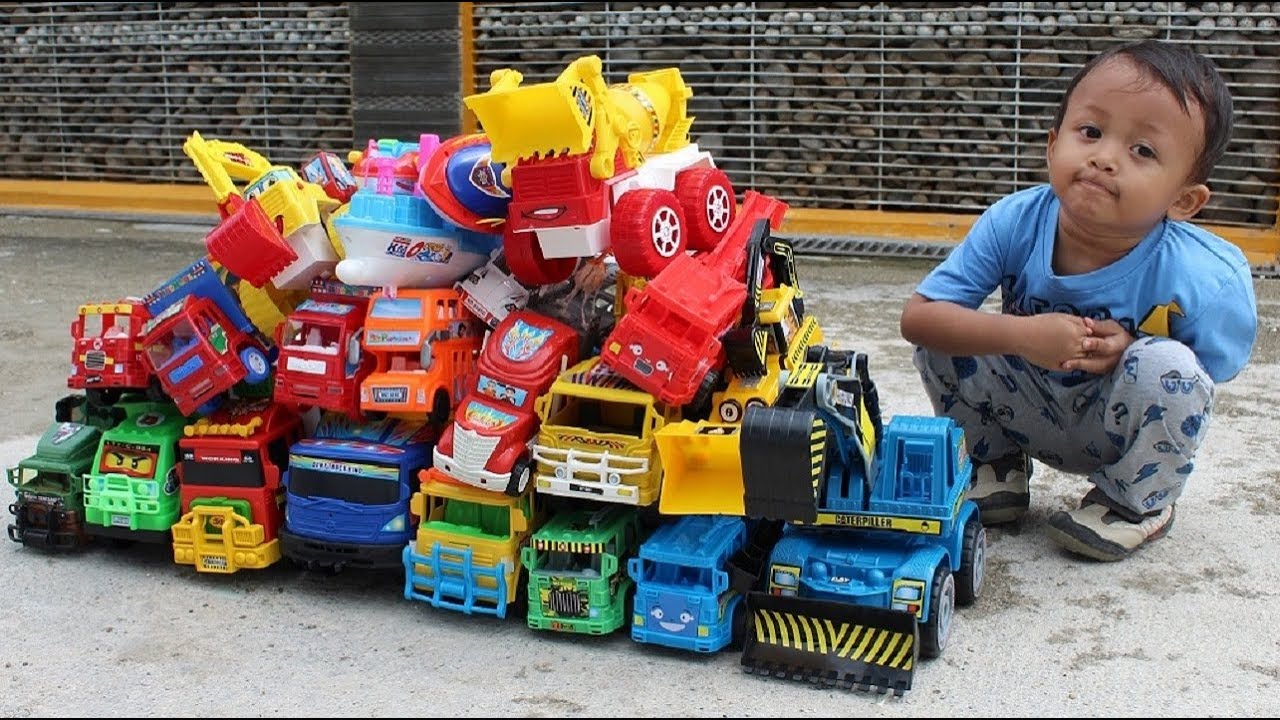 Mainan Mobil Edukatif 🚗 Belajar Warna & Nama Kendaraan untuk Anak Laki-laki