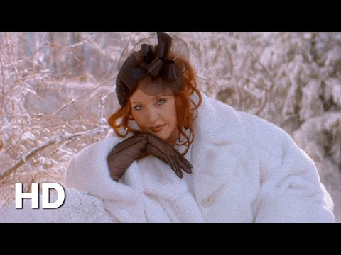 Алла Пугачёва - Осенние листья (Official HD Video)