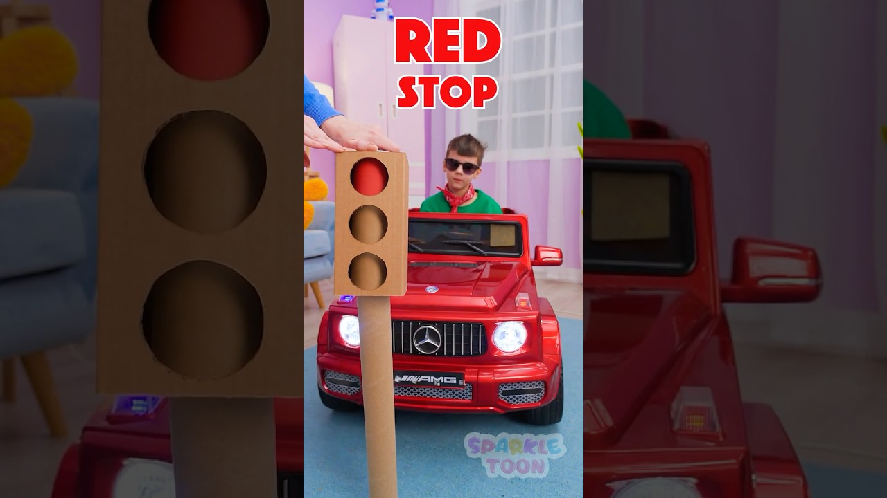 Let's learn Traffic Rules🚦 DIY traffic light👏 with cardboard🌟 #crafts #learning