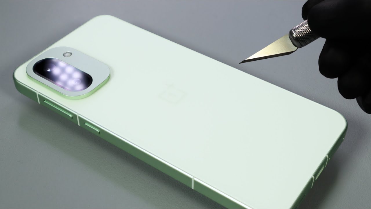 OnePlus 15R - 1 Minute Unboxing!