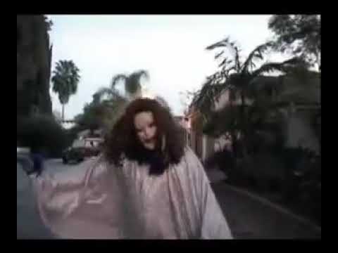 Shaye Saint John Street Walk (Not Made by Me) 🚶‍♀️