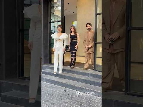 #tamannaahbhatia #dianapenty & #nakulmehta At his Show Promotion π #ytshorts #trendingshorts#shorts