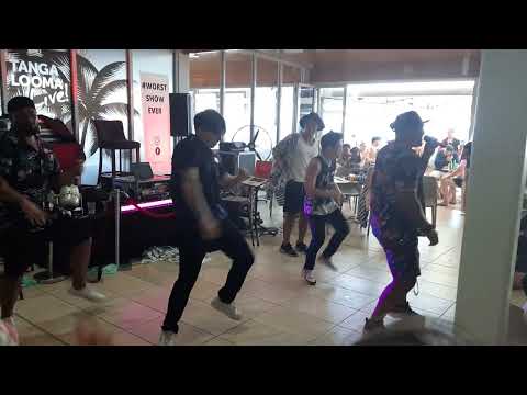 3) Live - Geed Up Band Presents Worst Show Ever At Tangalooma, Moreton Island, Queensland, Australia