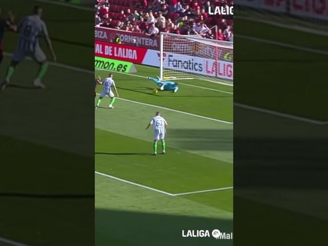 ¡Increíble parada de Adrián San Miguel contra Mallorca! 🧤⚽️