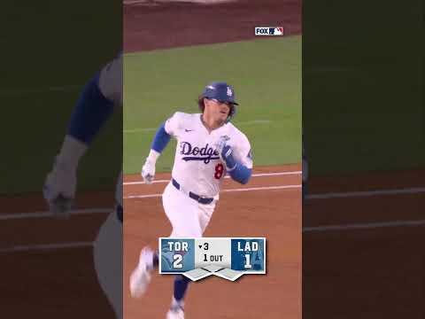 The Dodgers trimming the Blue Jays lead #Dodgers #MLB #BlueJays