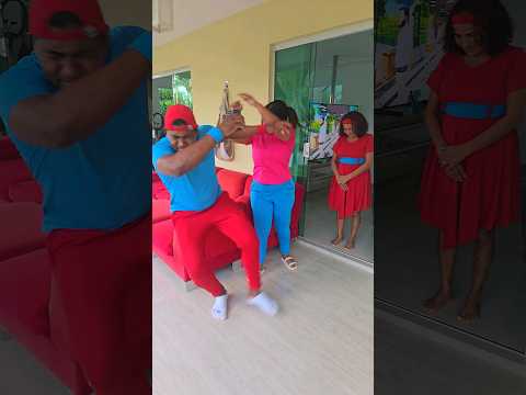 NÃO EMPURRE MINHA MÃE 😡😤😱😭 #funny #suspense #comedy #funnymoments