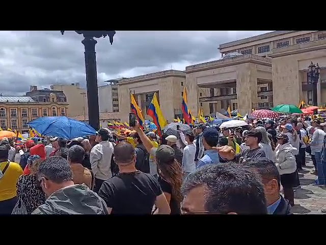 Opposition Rally in Plaza de Bolivar, Bogotá: 'Colombia Patria Mia'