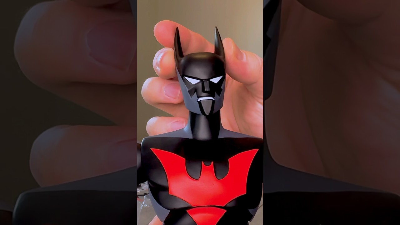 Must-Have Batman Beyond Figure for Fans 🦇