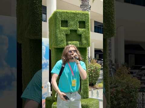 Bro thinks he’s Minecraft Steve 💀 #shorts #minecraft