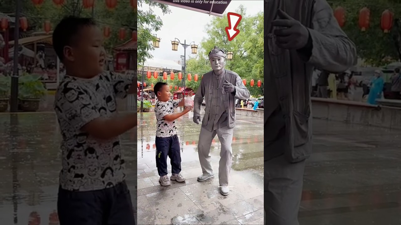 Kid Melts Living Statue’s Heart 😢 | Must Watch #Shorts